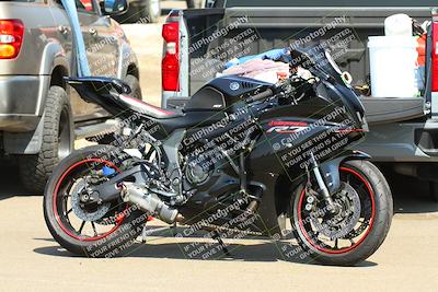 media/Sep-20-2025-TrackDaz (Sat) [[27f0cde673]]/Around the Pits/